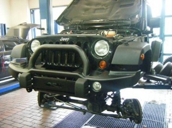 JK_Rubicon_Schwarz_014.jpg