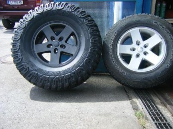 JK_Rubicon_Schwarz_057.jpg
